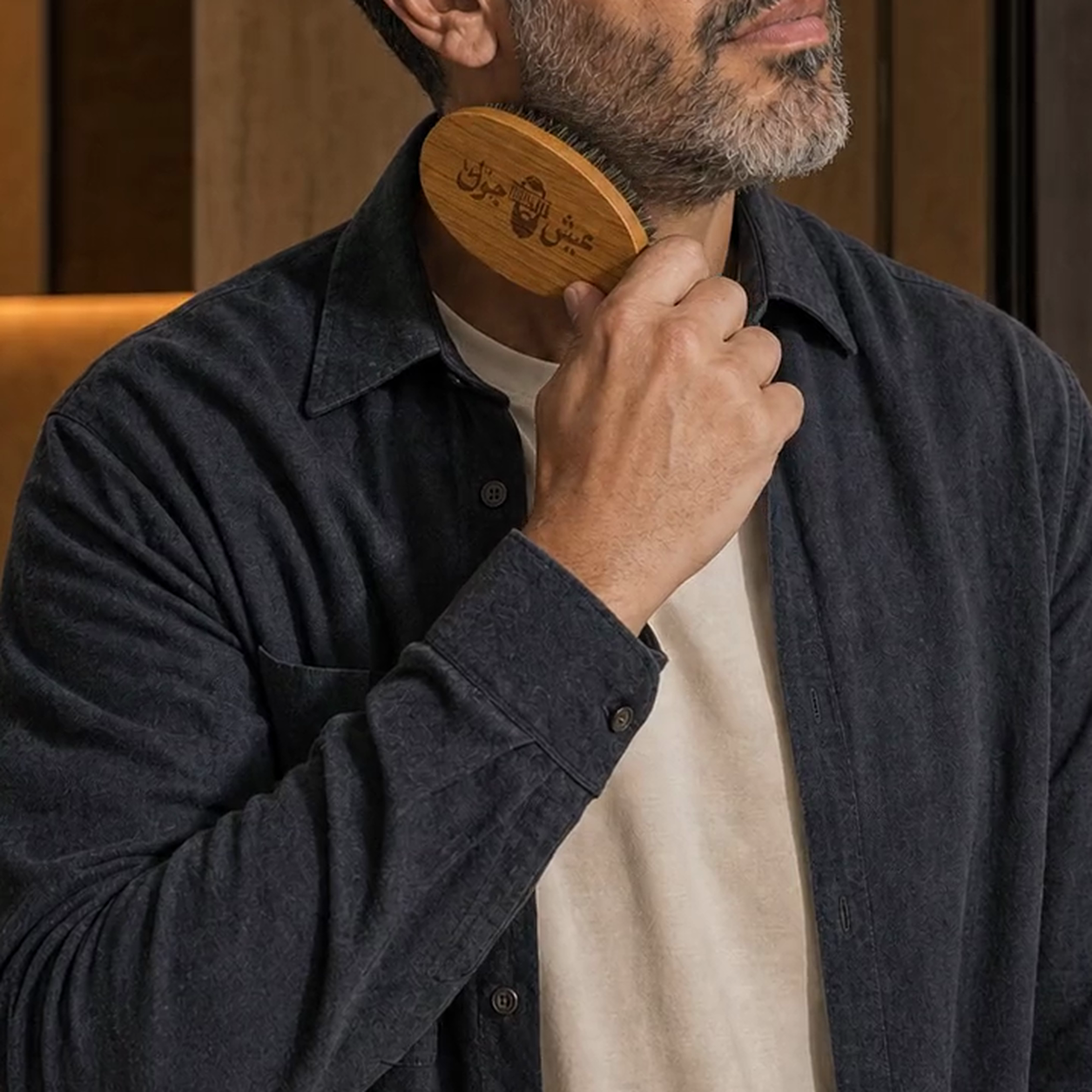 Real Diggn'It Bamboo Beard Brush bristles contacting the upper jaw and beard